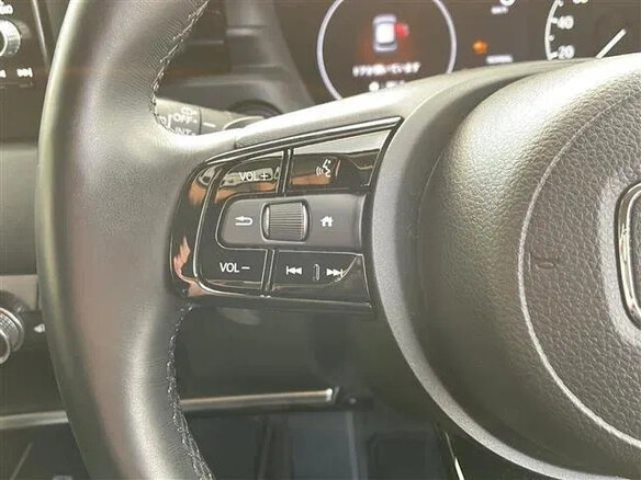 2023 Honda Vezel II, белый, 1690000 рублей - вид 8