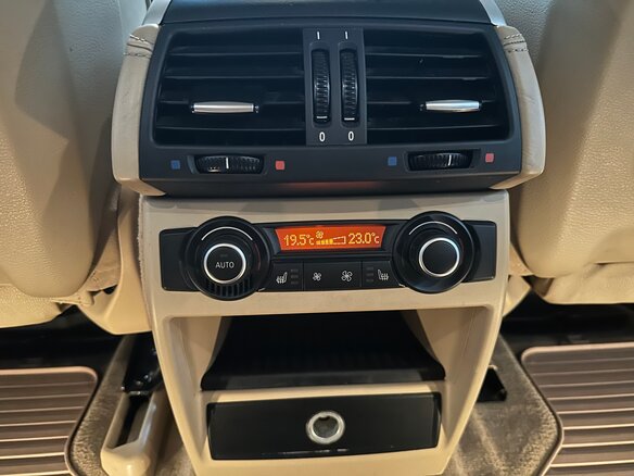2009 BMW X5 30i II (E70), синий, 1650000 рублей - вид 8