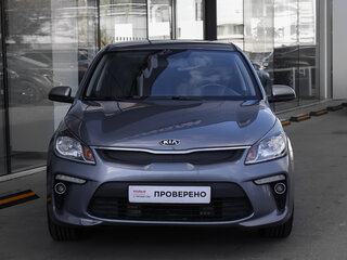 2017 Kia Rio IV, серый, 1398000 рублей, вид 2