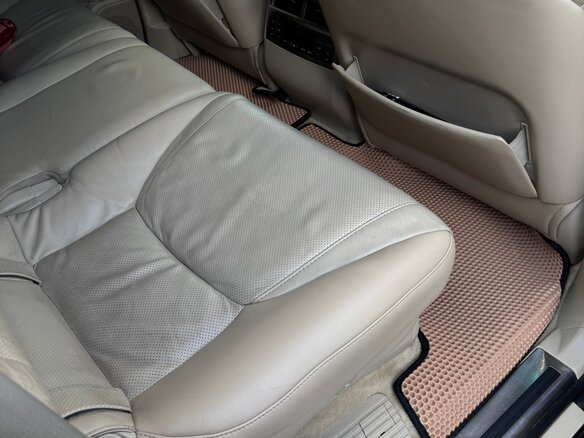 2010 Lexus LX 570 III, чёрный, 2950000 рублей - вид 9