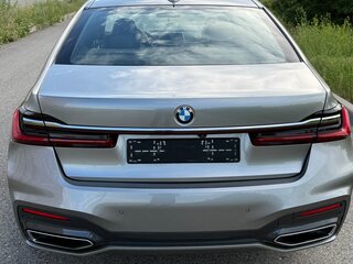 2020 BMW 7 серии 730i VI (G11/G12) Рестайлинг, серый, 6700000 рублей, вид 4