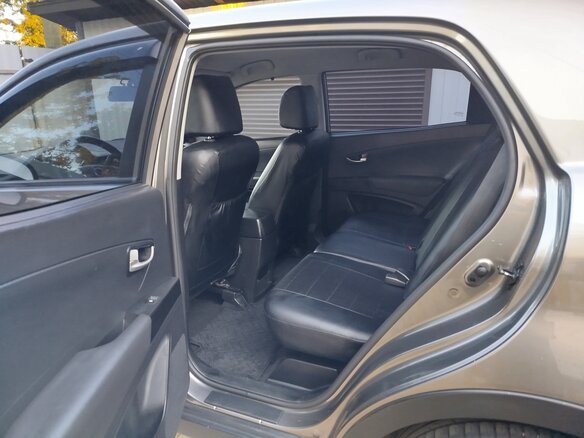 2012 SsangYong Actyon II, серый, 850000 рублей - вид 8