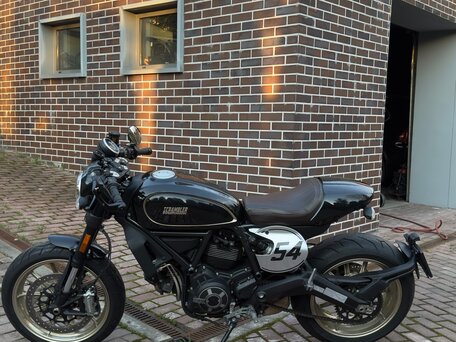 2017 Ducati Scrambler 800, чёрный, 750000 рублей, вид 4