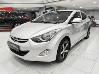 2013 Hyundai Elantra V (MD) Рестайлинг, серебристый, 1080000 рублей, вид 1