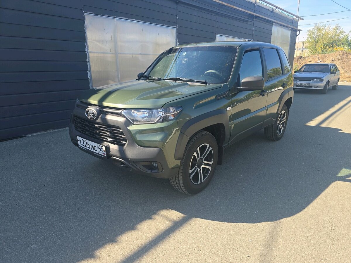 Открыть фотографии: Lada (ВАЗ) Niva Travel I