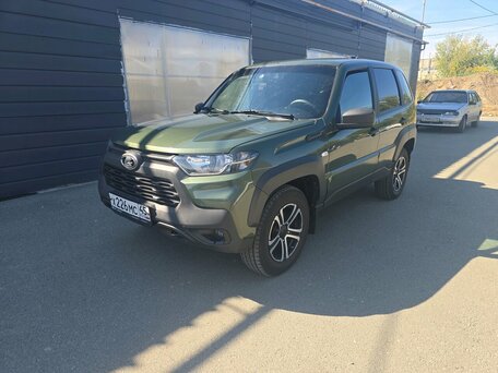 Lada (ВАЗ) Niva Travel I