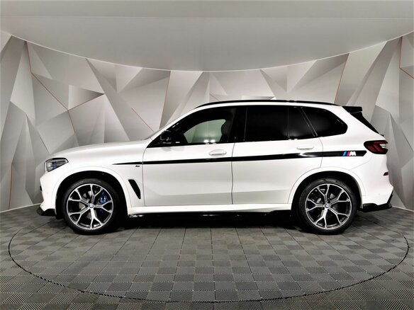 2021 BMW X5 40i IV (G05/G18), белый - вид 4