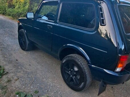 2023 Lada (ВАЗ) Niva Legend I, зелёный, 900000 рублей, вид 3