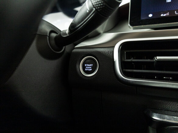 2022 Geely Coolray I, чёрный, 1725900 рублей - вид 19