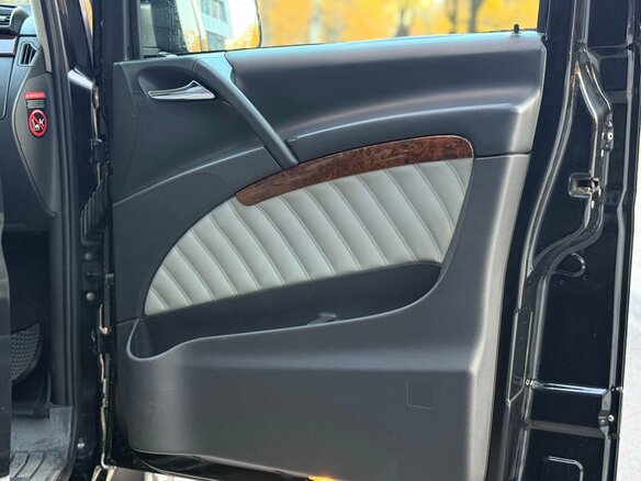 2012 Mercedes-Benz Viano Extralong L3 I (W639) Рестайлинг, чёрный, 2390000 рублей - вид 24