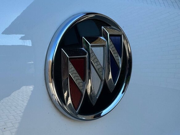 2021 Buick Encore GX I, белый, 2000000 рублей - вид 39