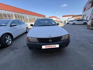 2001 Nissan AD II, белый, 155000 рублей, вид 1