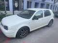 1999 Volkswagen Golf IV, белый, 180000 рублей - вид 4