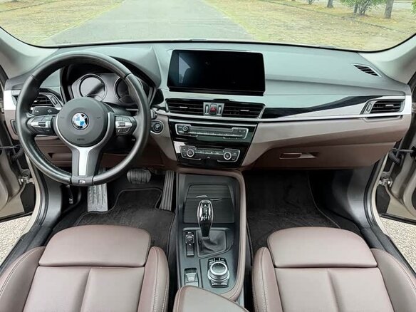 2022 BMW X1 Long 20Li sDrive II (F48) Рестайлинг, бежевый, 1830000 рублей - вид 7