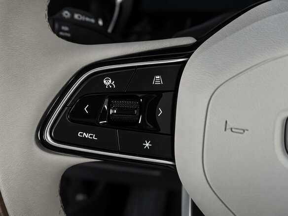 2023 Geely Monjaro I, белый, 3719000 рублей - вид 14