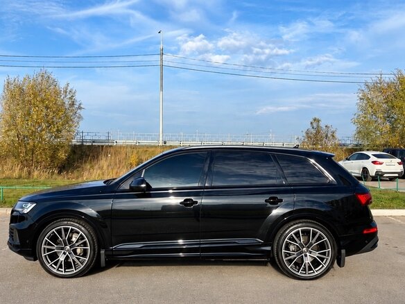 2021 Audi Q7 45 TDI II (4M) Рестайлинг, чёрный, 6950000 рублей - вид 6