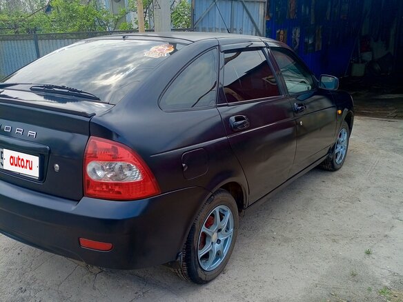 2011 Lada (ВАЗ) Priora I, чёрный, 380000 рублей - вид 2