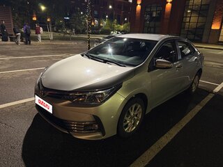 2018 Toyota Corolla XI (E160, E170, E180) Рестайлинг 1, серебристый, 1549000 рублей, вид 2