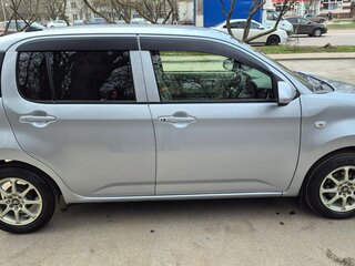 2018 Daihatsu Boon III Рестайлинг, серебристый, 820000 рублей, вид 3