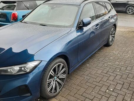 2023 BMW 3 серии 318i VII (G2x) Рестайлинг, синий, 3506180 рублей, вид 3
