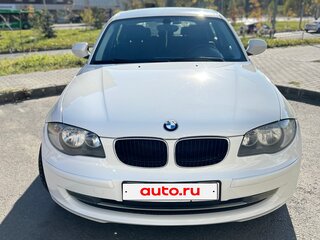 2010 BMW 1 серии 116i I (E81/E82/E87/E88) Рестайлинг, белый, 1200000 рублей, вид 1