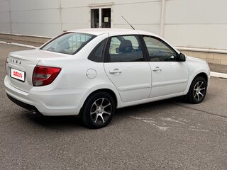 2019 Lada (ВАЗ) Granta I Рестайлинг, белый, 490000 рублей, вид 4