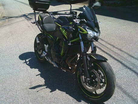 2021 Kawasaki Z 650, чёрный, 757000 рублей, вид 3