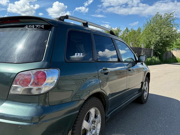 2003 Mitsubishi Outlander I, зелёный, 420000 рублей - вид 7