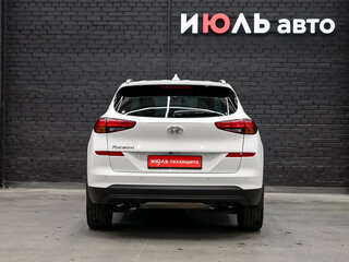 2019 Hyundai Tucson III Рестайлинг, белый, 2250000 рублей, вид 5