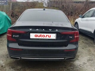 2021 Volvo S60 III, чёрный, 2500000 рублей, вид 4