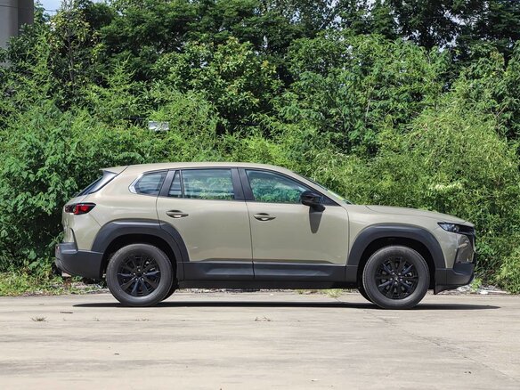 2026 Mazda CX-50, бежевый, 3300003 рублей - вид 5