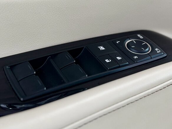 2014 Lexus RX 270 III Рестайлинг, белый - вид 17