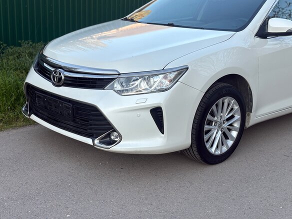 2016 Toyota Camry VII (XV50) Рестайлинг, белый, 2285000 рублей - вид 15