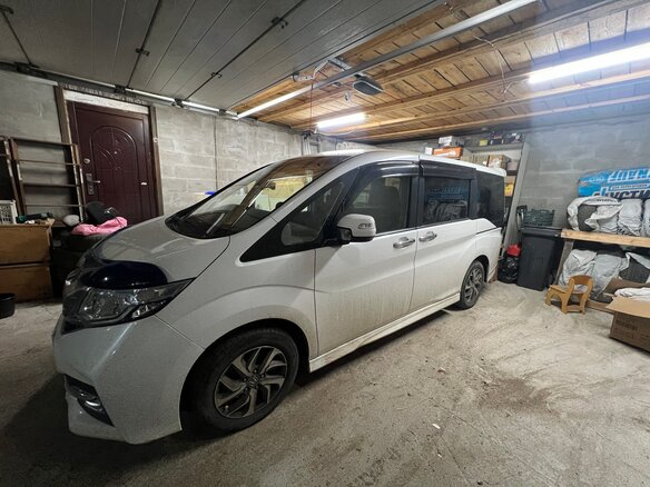 2015 Honda Stepwgn Spada V, белый, 1720000 рублей - вид 5