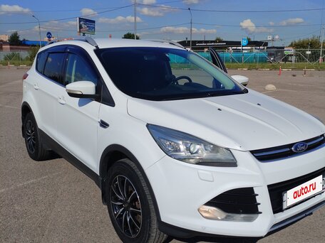 2014 Ford Kuga II, белый, 1350000 рублей, вид 1