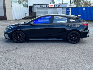 2020 Kia K3 II, чёрный, 2390000 рублей, вид 4