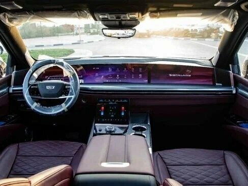 2025 Cadillac Escalade V Рестайлинг, чёрный, 26500000 рублей - вид 11