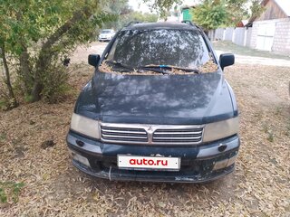 2002 Mitsubishi Space Wagon III, зелёный, 250000 рублей, вид 1