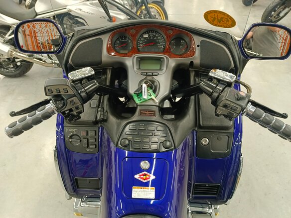2003 Honda GL 1800 Gold Wing, синий, 930000 рублей - вид 25