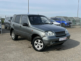 2005 Chevrolet Niva I, серый, 204500 рублей, вид 1