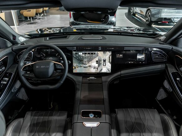 2025 Exeed VX I Рестайлинг, зелёный - вид 12