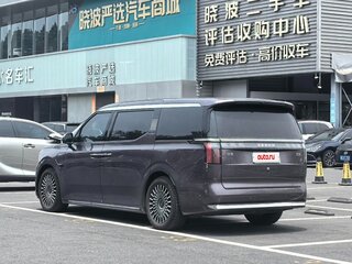 2025 Zeekr 009 140 kWh I Рестайлинг, серебристый, 8699017 рублей, вид 4