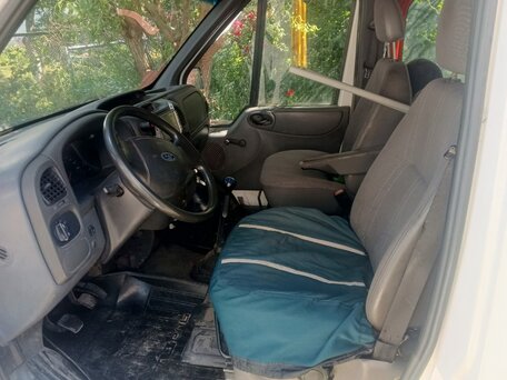 2005 Ford Transit, белый, 350000 рублей, вид 4