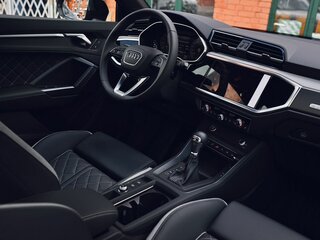 2026 Audi Q3 45 TFSI II (F3), серый, 4999999 рублей, вид 3