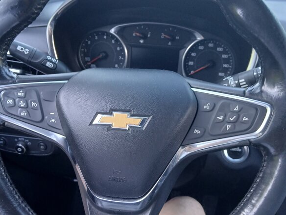 2019 Chevrolet Equinox III, белый, 1000000 рублей - вид 8