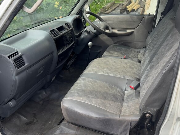 2003 Mazda Bongo IV, белый, 340000 рублей - вид 5