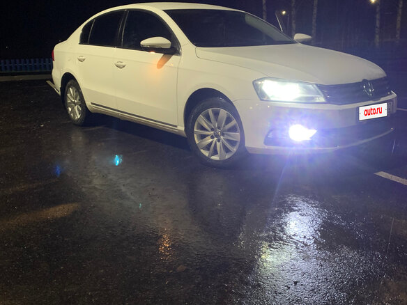 2012 Volkswagen Passat B7, белый - вид 19