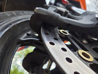 2009 Honda CBR 600RR, оранжевый, 580000 рублей, вид 4