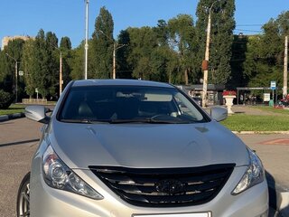 2011 Hyundai Sonata VI (YF), серебристый, 1400000 рублей, вид 3