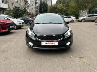 2013 Kia Ceed II, чёрный, 990000 рублей, вид 1